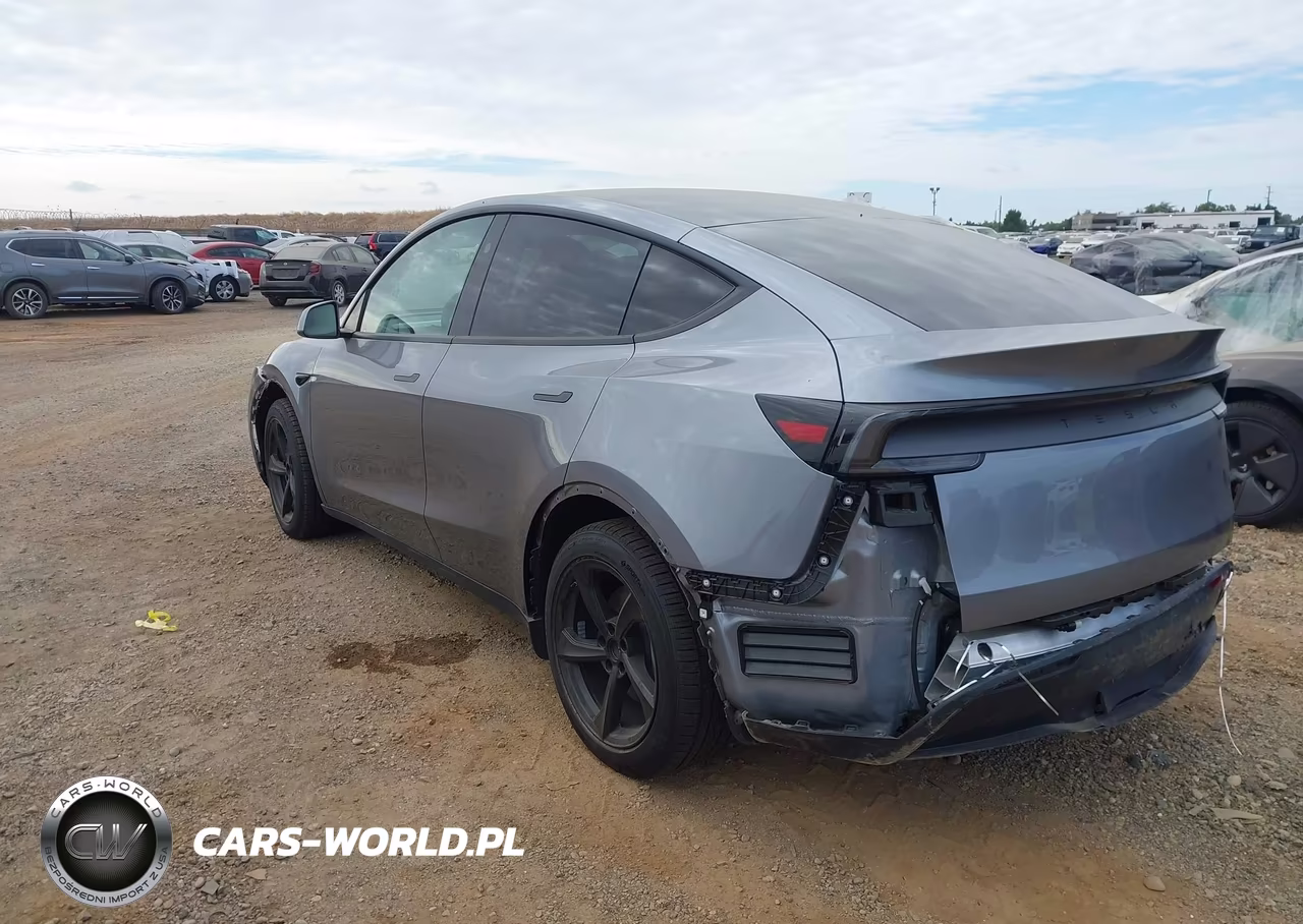 2026 Tesla Model Y Premium Rear-Wheel Drive-Rear-Wheel Drive VIN:7SAYGDED4TF454536 - 3