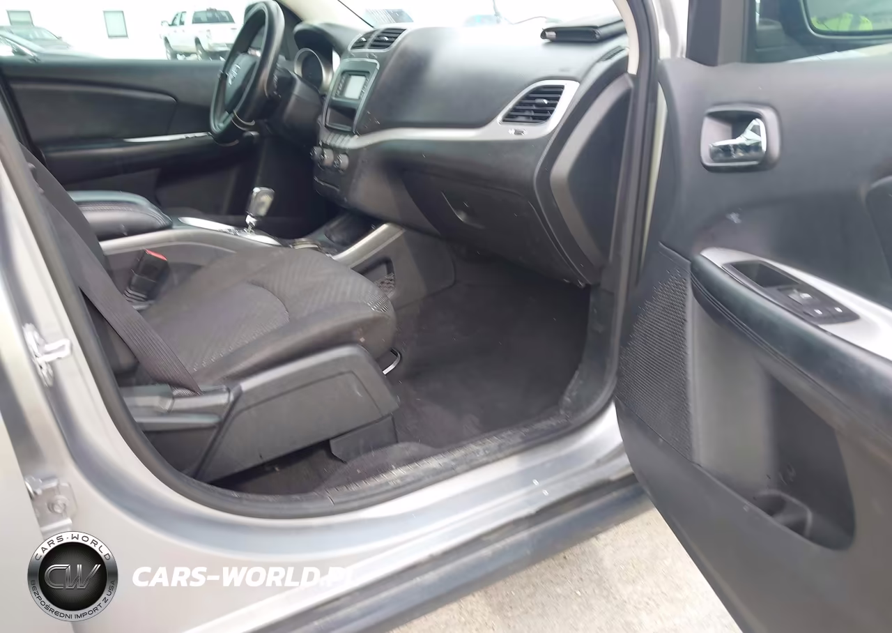 2016 Dodge Journey Se VIN:3C4PDCAB7GT103885 - 5
