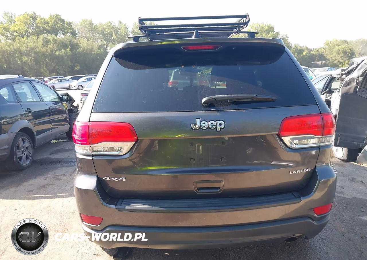 2016 Jeep Grand Cherokee Laredo VIN:1C4RJFAG8GC360452 - 17