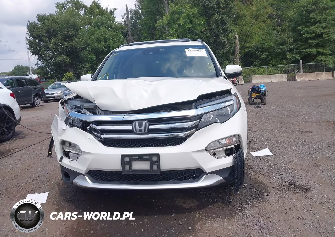 2017 Honda Pilot Elite VIN:5FNYF6H0XHB063385 - 12