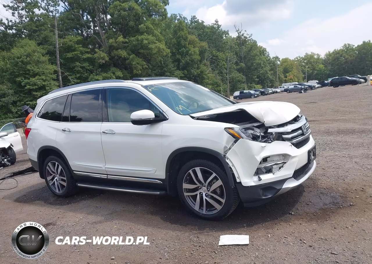 2017 Honda Pilot Elite VIN:5FNYF6H0XHB063385 - 13