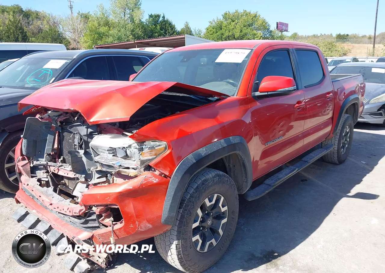 2018 Toyota Tacoma Trd Off Road VIN:5TFCZ5AN4JX137896 - 2