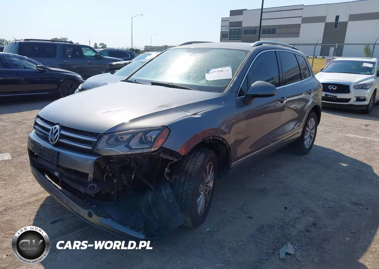 2014 Volkswagen Touareg 3.6L Sport VIN:WVGEF9BP1ED003343 - 2
