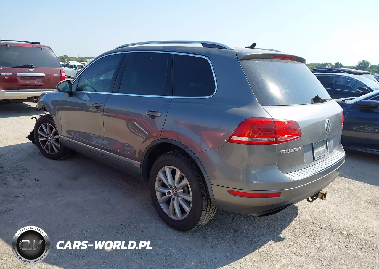 2014 Volkswagen Touareg 3.6L Sport VIN:WVGEF9BP1ED003343 - 3