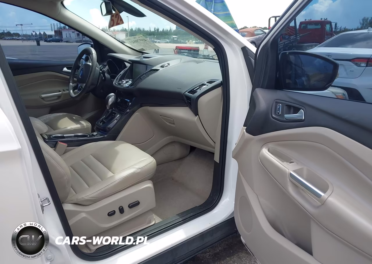 2015 Ford Escape Titanium VIN:1FMCU0J90FUA42566 - 5