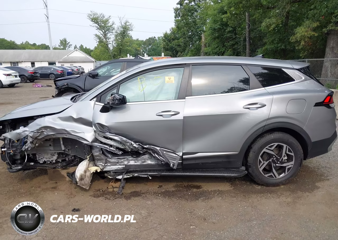 2025 Kia Sportage Lx VIN:KNDPUCDFXS7369106 - 14