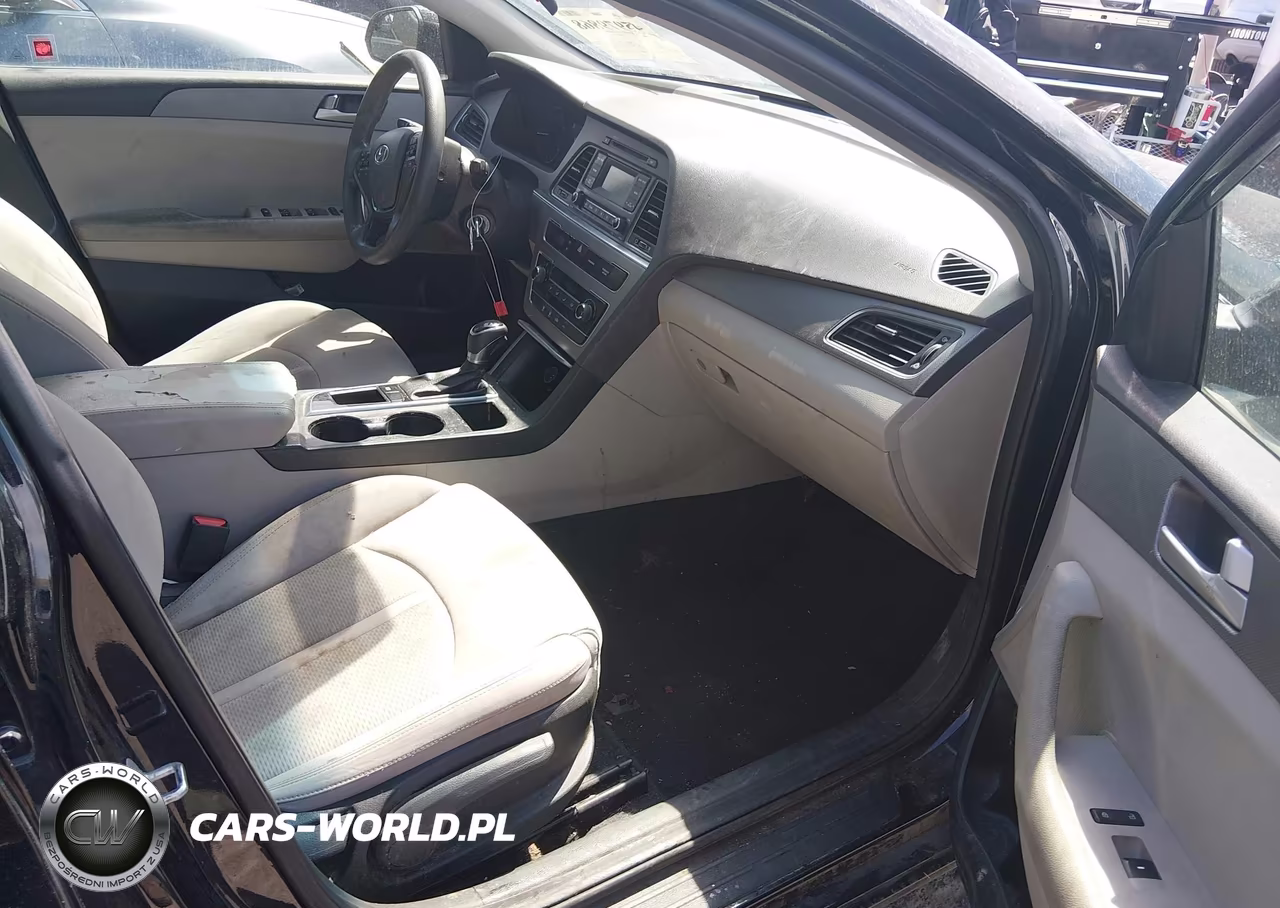 2016 Hyundai Sonata VIN:5NPE24AF0GH418579 - 5