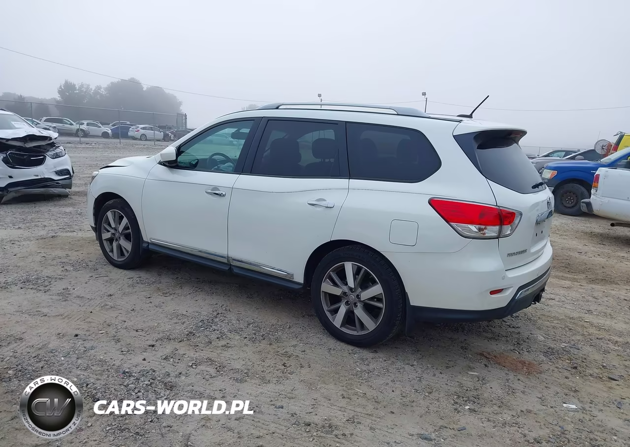 2014 Nissan Pathfinder Platinum VIN:5N1AR2MN3EC729493 - 3