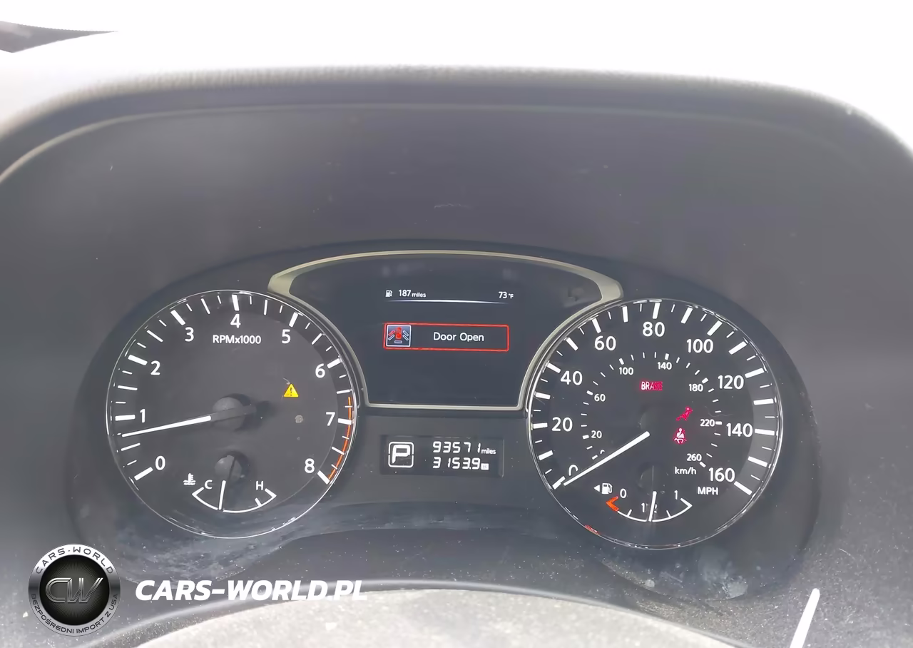 2014 Nissan Pathfinder Platinum VIN:5N1AR2MN3EC729493 - 7