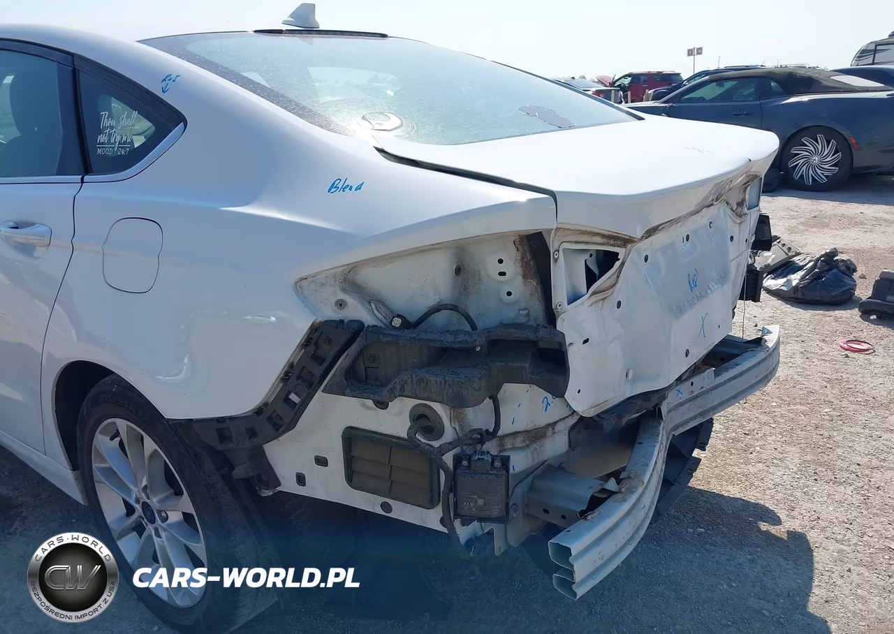 2020 Ford Fusion Se VIN:3FA6P0HD6LR129657 - 19
