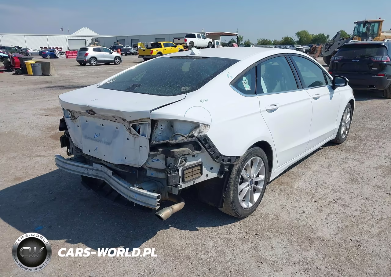 2020 Ford Fusion Se VIN:3FA6P0HD6LR129657 - 4