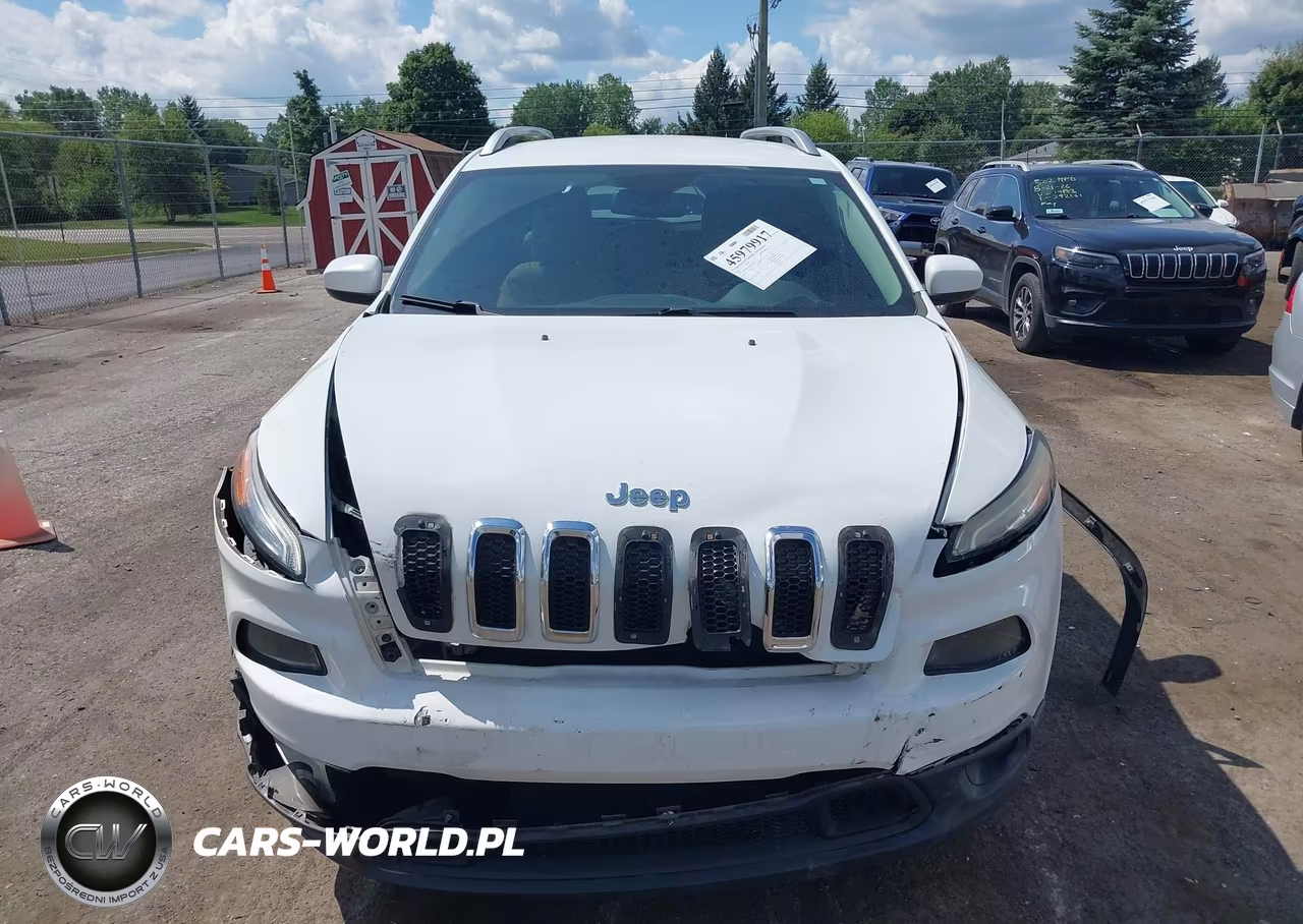 2016 Jeep Cherokee Latitude VIN:1C4PJMCSXGW185438 - 12