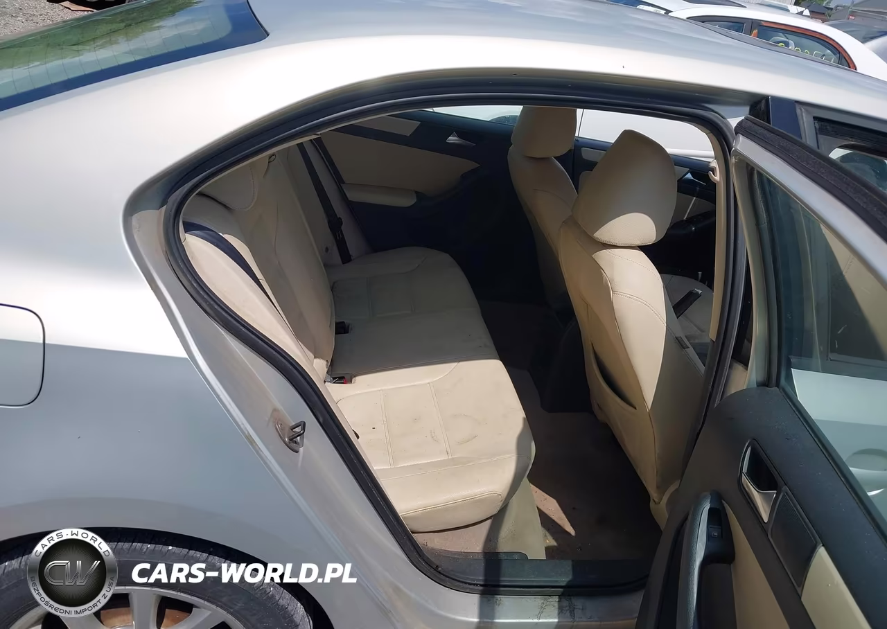 2011 Volkswagen Jetta 2.5L Se VIN:3VWBX7AJ5BM013750 - 8