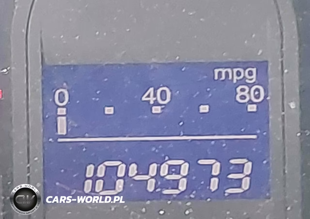 2011 Honda Fit Sport VIN:JHMGE8H55BC024311 - 15
