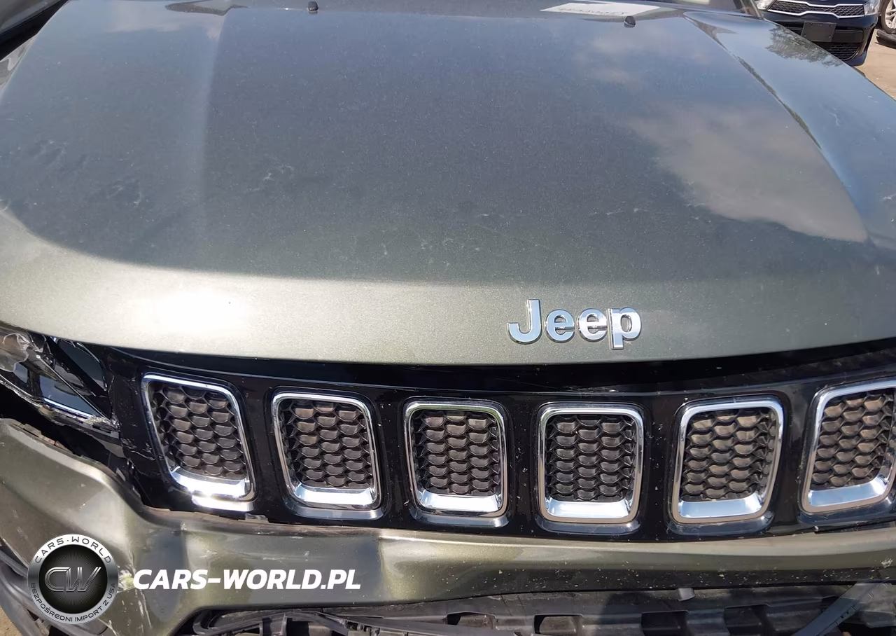 2018 Jeep Compass Latitude VIN:3C4NJCBB1JT186543 - 10