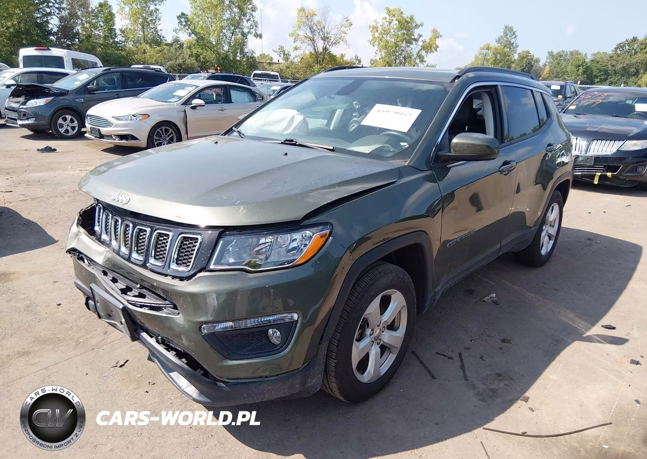 2018 Jeep Compass Latitude VIN:3C4NJCBB1JT186543 - 2