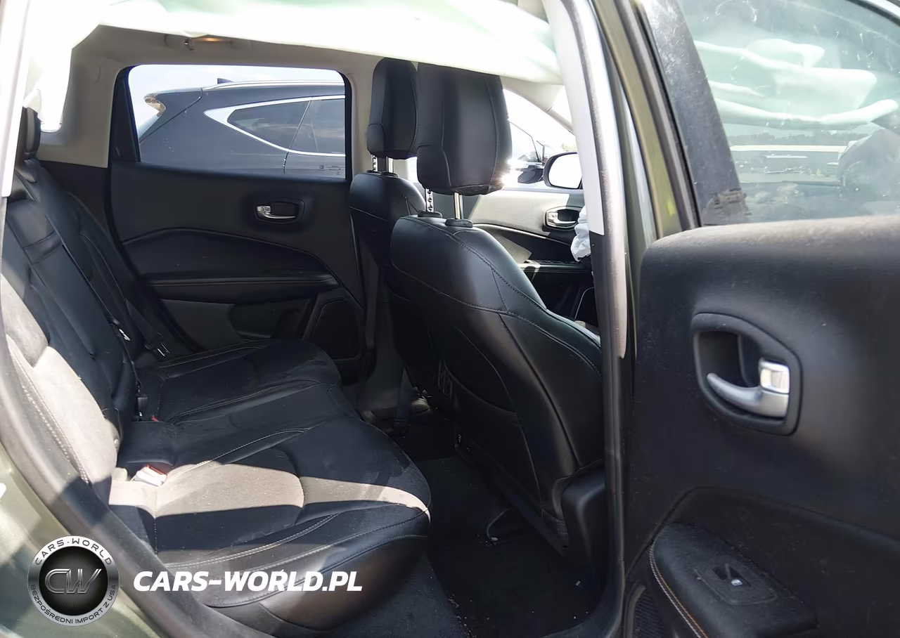 2018 Jeep Compass Latitude VIN:3C4NJCBB1JT186543 - 8