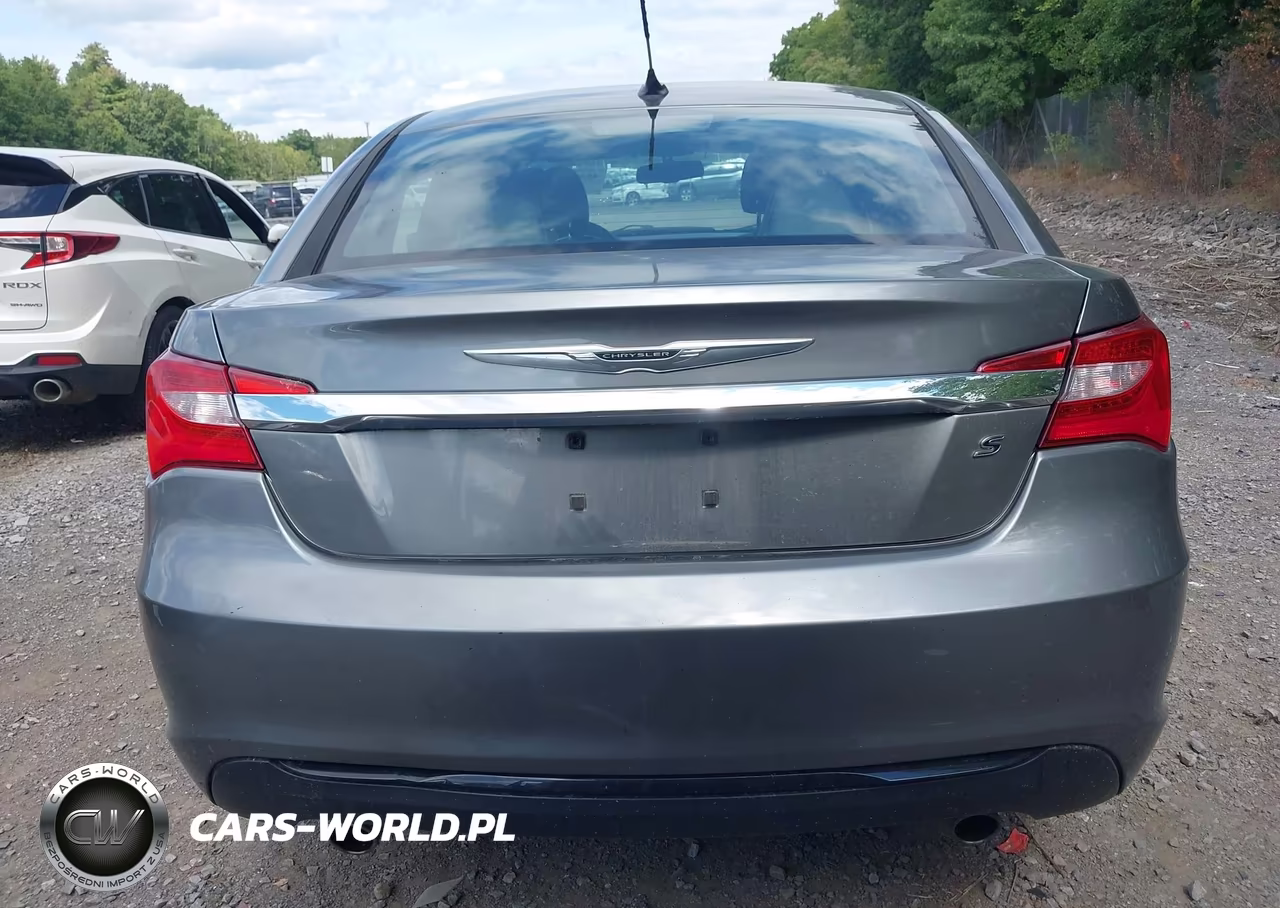 2013 Chrysler 200 Limited VIN:1C3CCBCG1DN524134 - 16