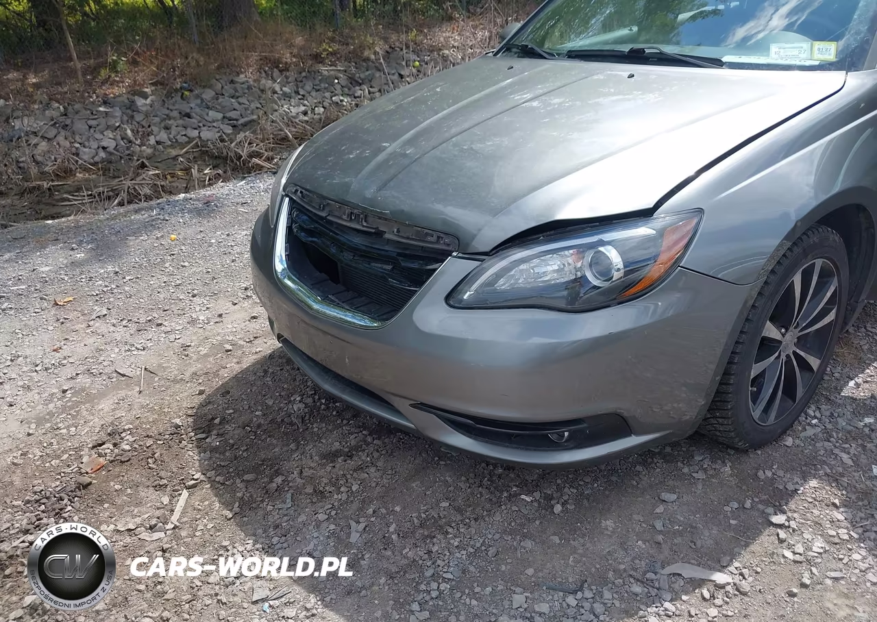 2013 Chrysler 200 Limited VIN:1C3CCBCG1DN524134 - 6