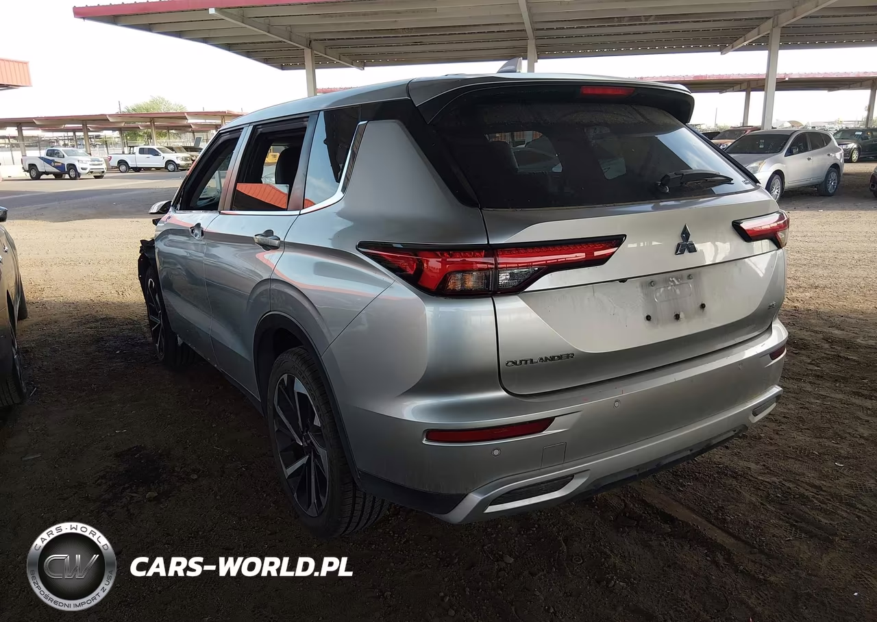 2022 Mitsubishi Outlander Black Edition S-Awc-Se 2.5 S-Awc-Se Launch Edition S-Awc VIN:JA4J4UA85NZ065783 - 3