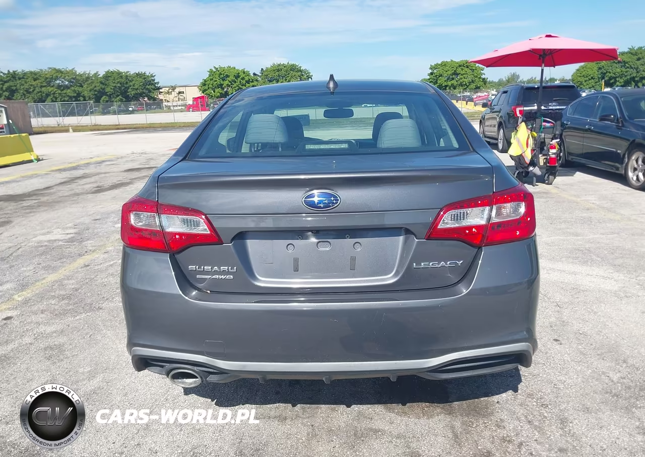 2018 Subaru Legacy 2.5I Premium VIN:4S3BNAD63J3030785 - 15