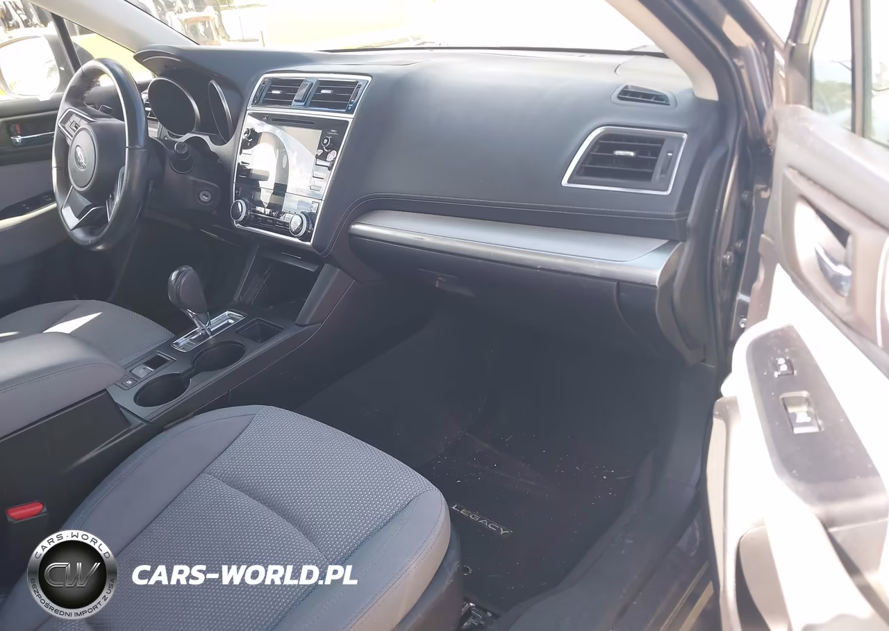 2018 Subaru Legacy 2.5I Premium VIN:4S3BNAD63J3030785 - 5
