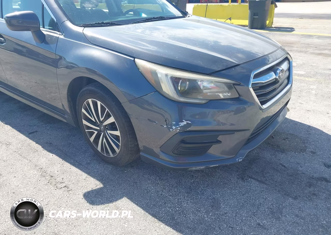 2018 Subaru Legacy 2.5I Premium VIN:4S3BNAD63J3030785 - 6