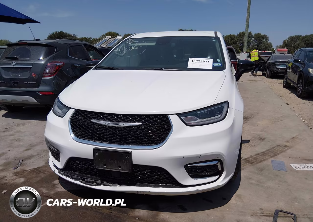 2024 Chrysler Pacifica Touring L VIN:2C4RC1BG6RR140524 - 12