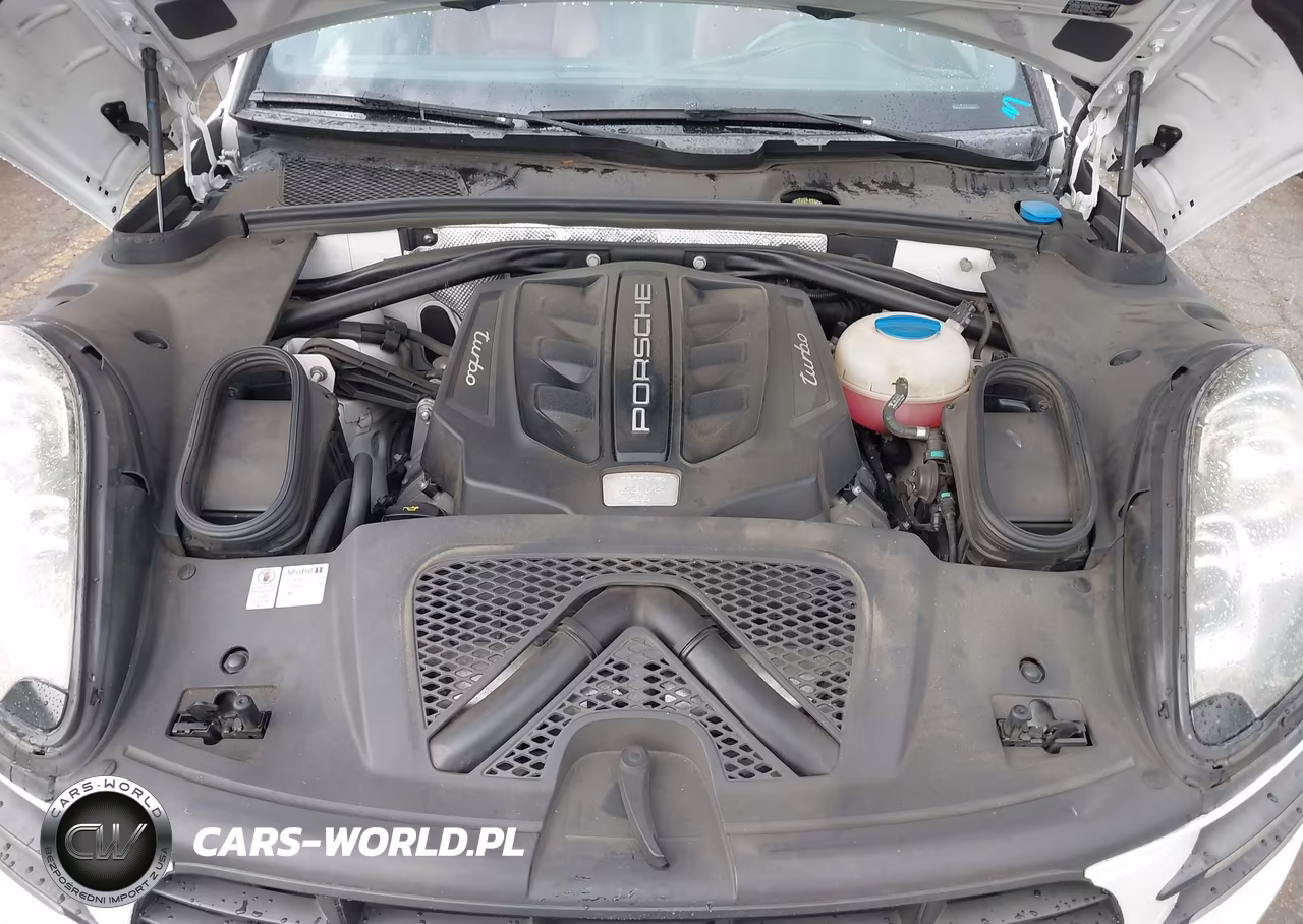 2015 Porsche Macan Turbo VIN:WP1AF2A54FLB93915 - 10