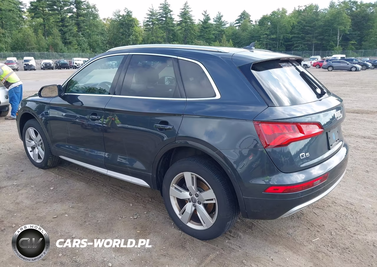 2018 Audi Q5 VIN:WA1BNAFY4J2241606 - 3