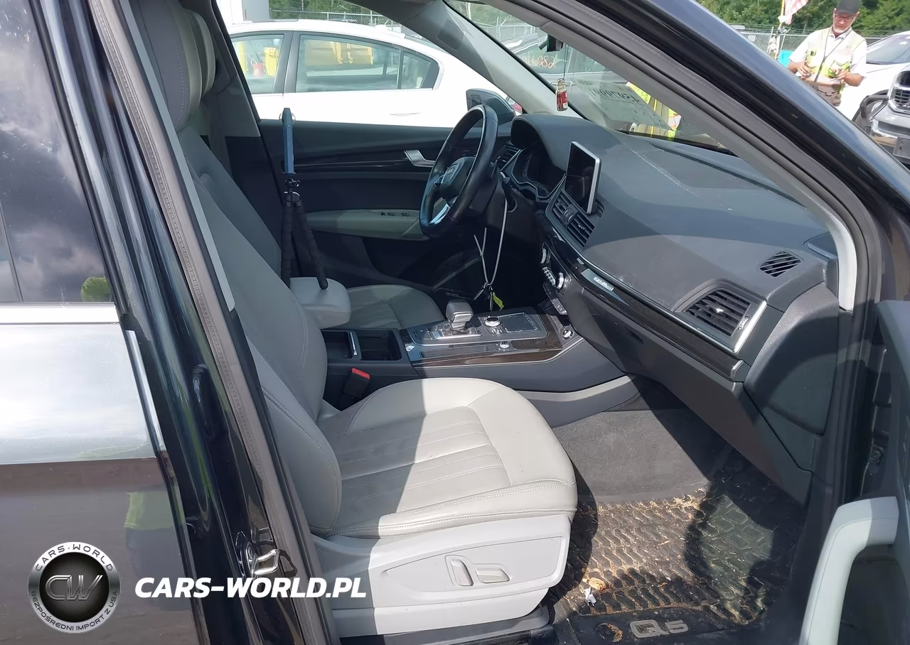 2018 Audi Q5 VIN:WA1BNAFY4J2241606 - 5