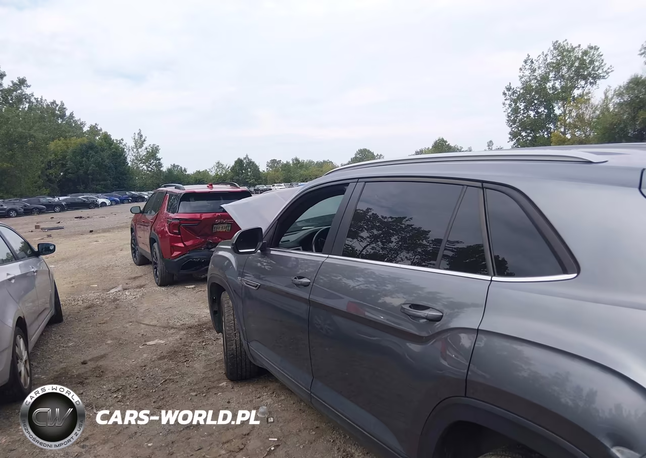2020 Volkswagen Atlas Cross Sport 3.6L V6 Se W-Technology-3.6L V6 Se W-Technology R-Line VIN:1V21E2CA7LC224258 - 14