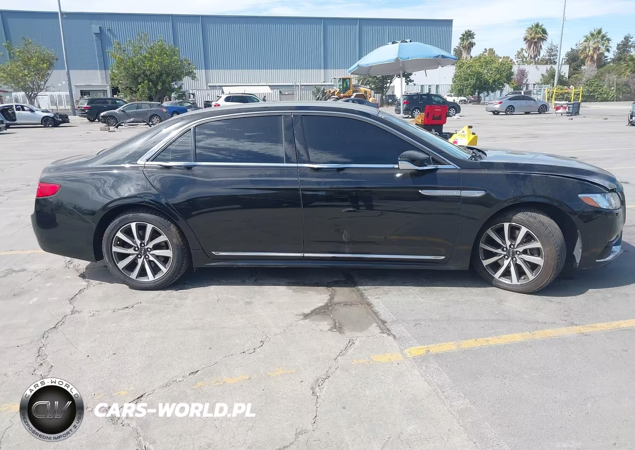 2018 Lincoln Continental Livery VIN:1LN6L9HK5J5606373 - 13