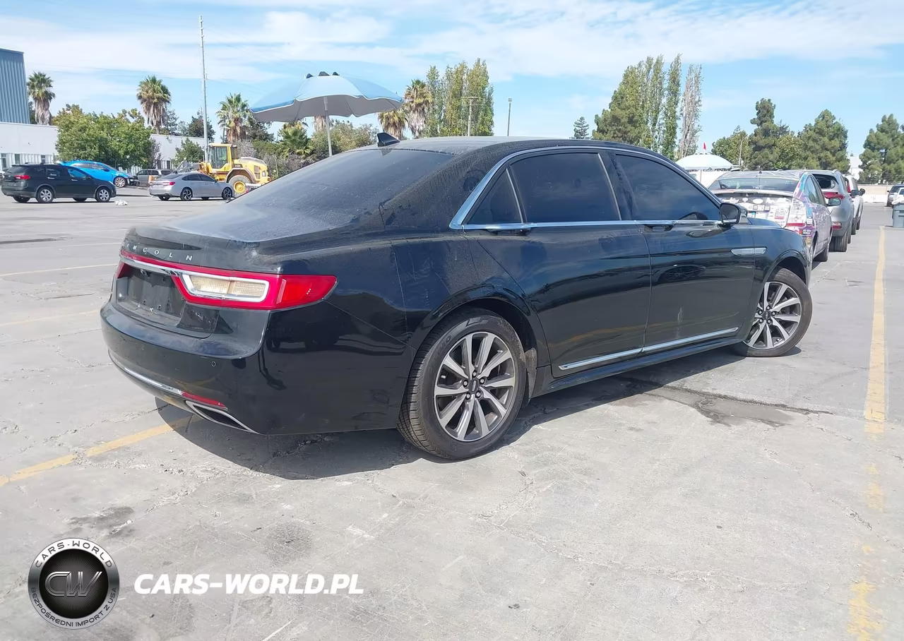 2018 Lincoln Continental Livery VIN:1LN6L9HK5J5606373 - 4