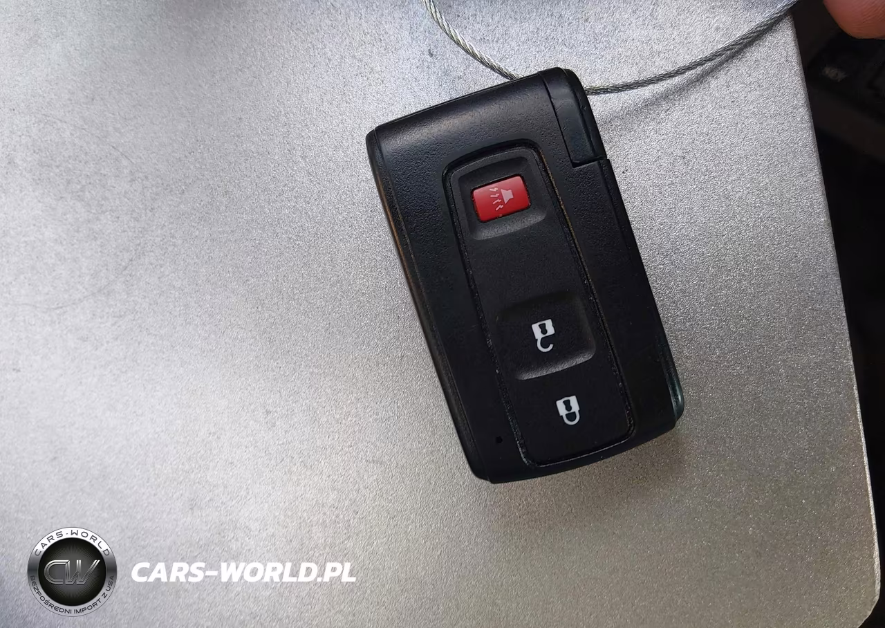 2007 Toyota Prius VIN:JTDKB20U677613579 - 11