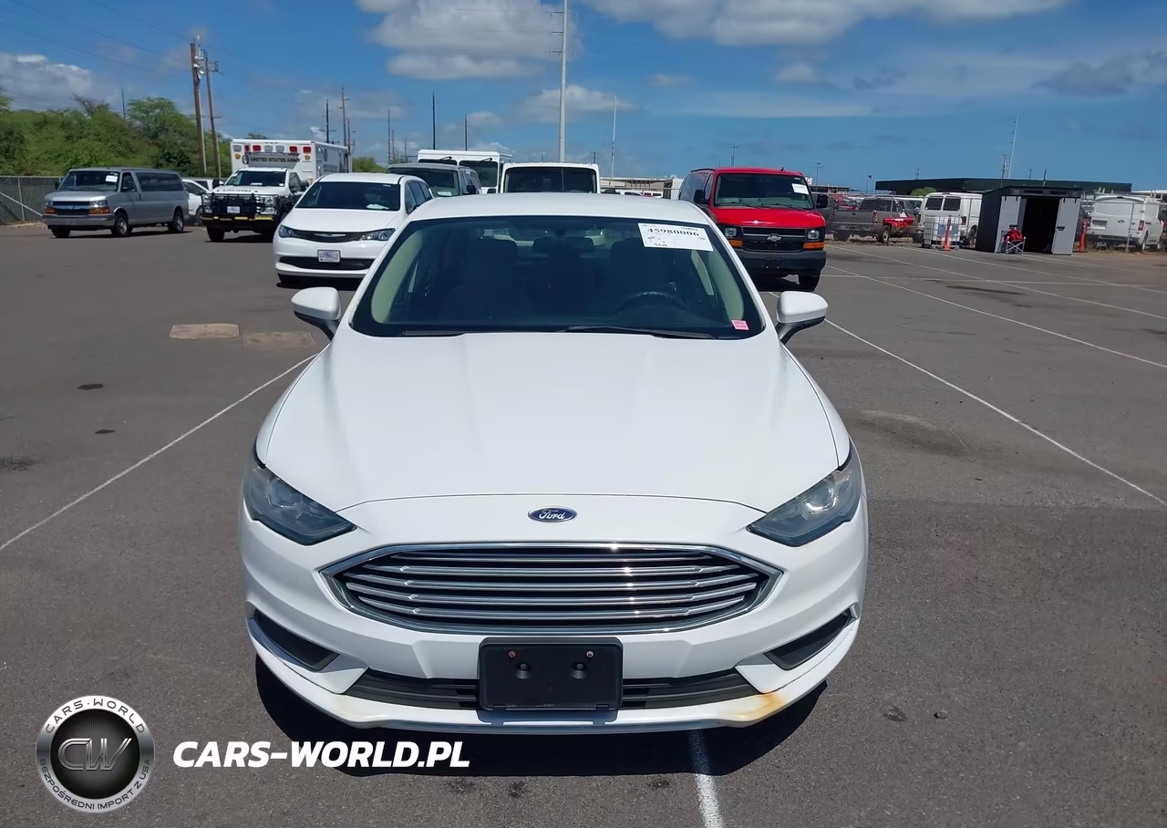 2018 Ford Fusion Hybrid S VIN:3FA6P0UU2JR142411 - 13
