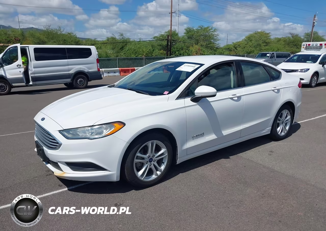 2018 Ford Fusion Hybrid S VIN:3FA6P0UU2JR142411 - 2
