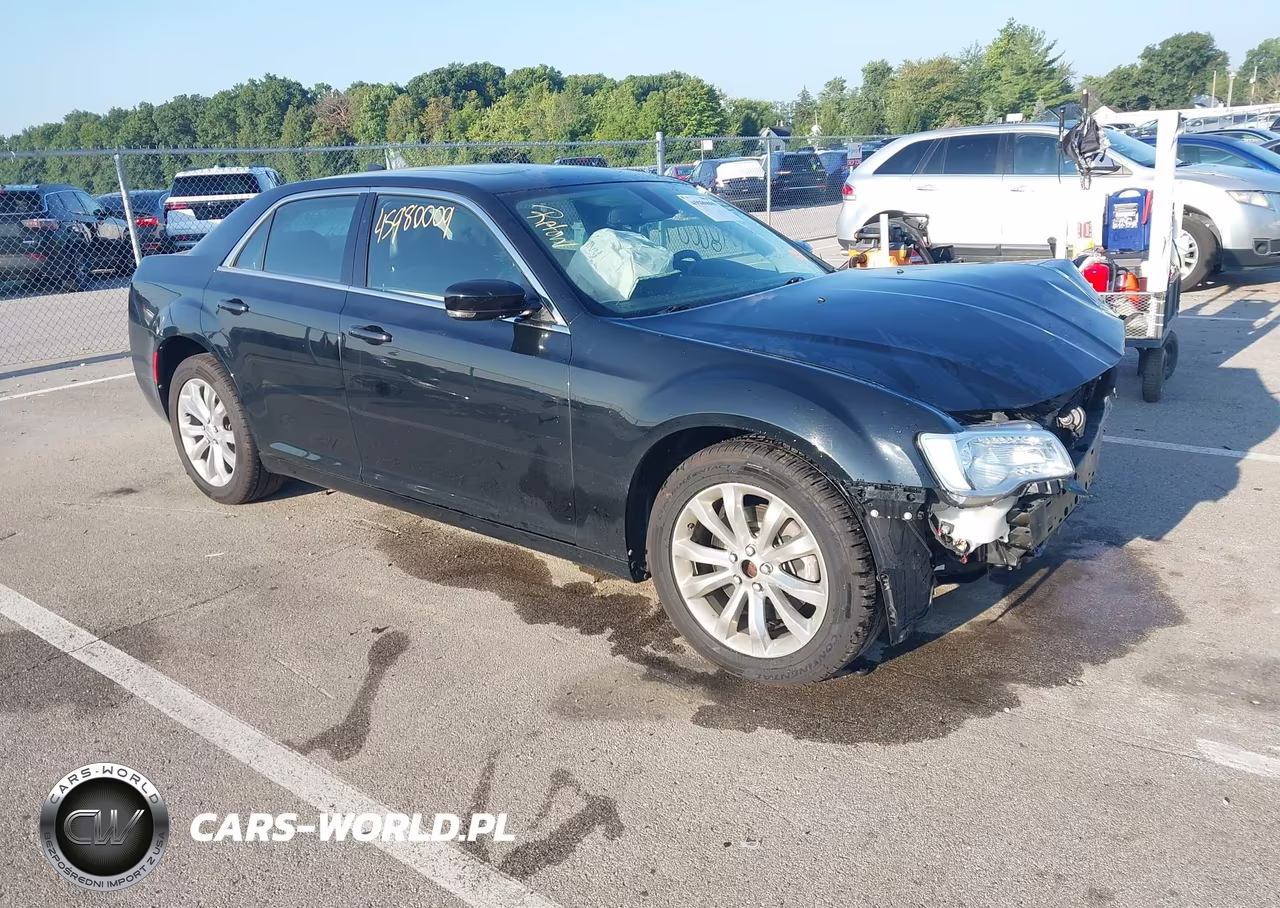 2017 Chrysler 300 Limited Awd