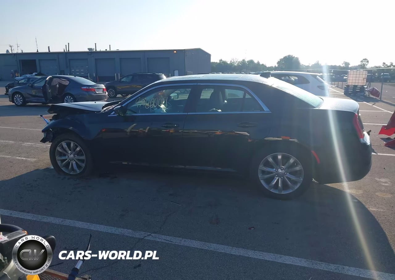2017 Chrysler 300 Limited Awd VIN:2C3CCARG7HH506866 - 15