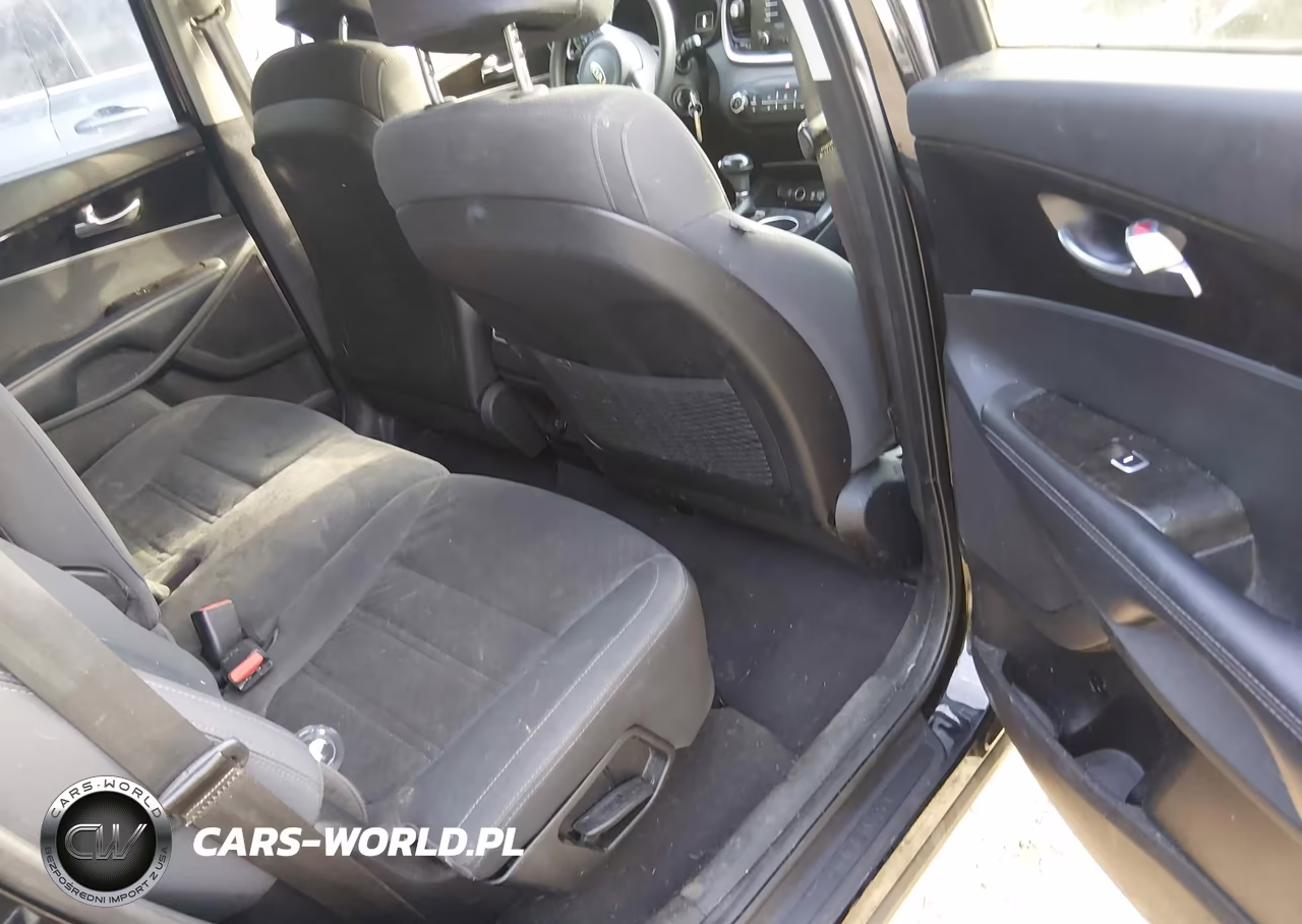 2017 Kia Sorento 3.3L Lx VIN:5XYPGDA54HG234076 - 8