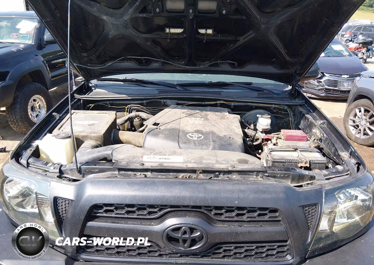 2011 Toyota Tacoma Base V6 VIN:3TMMU4FN3BM032120 - 10