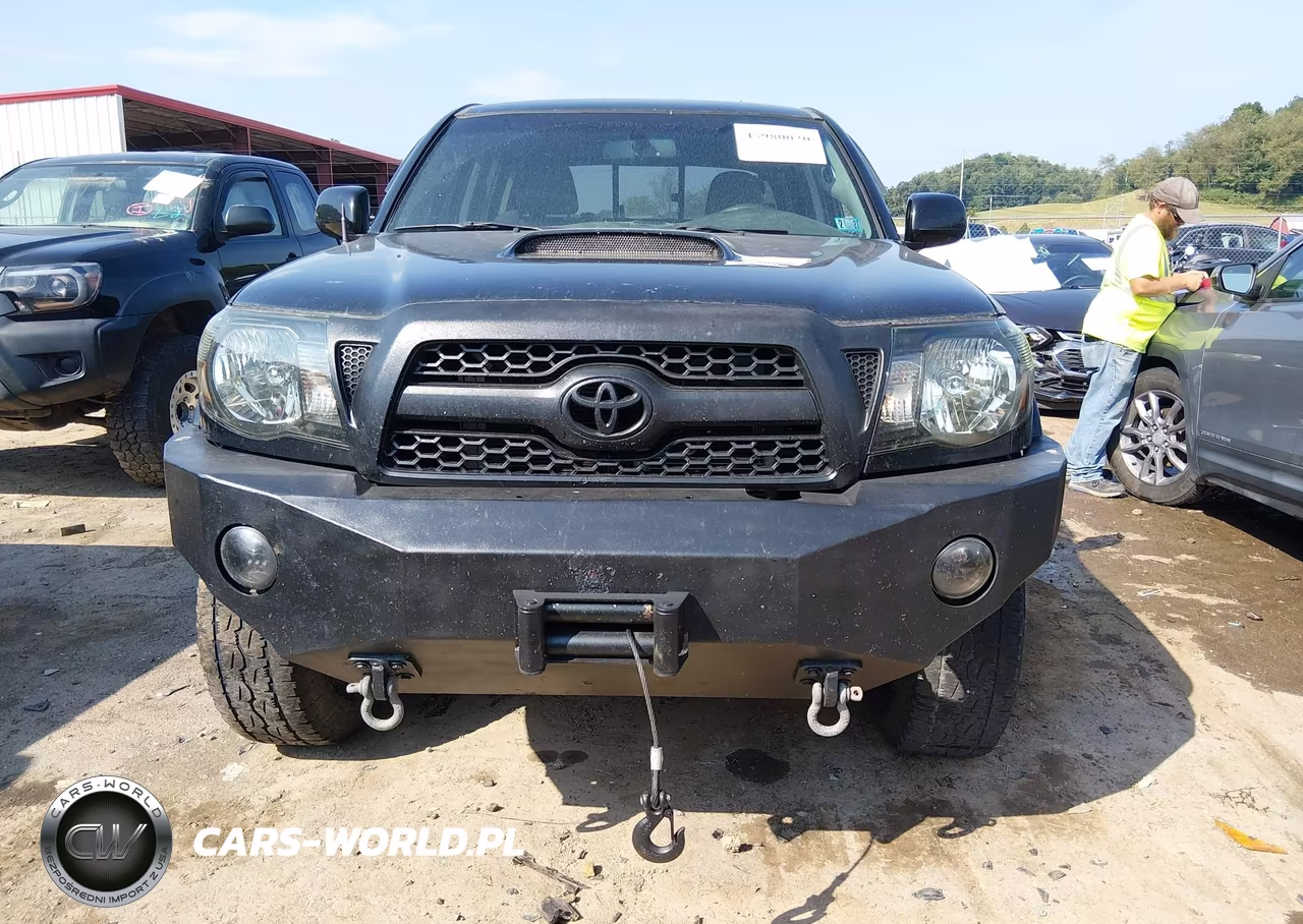 2011 Toyota Tacoma Base V6 VIN:3TMMU4FN3BM032120 - 12