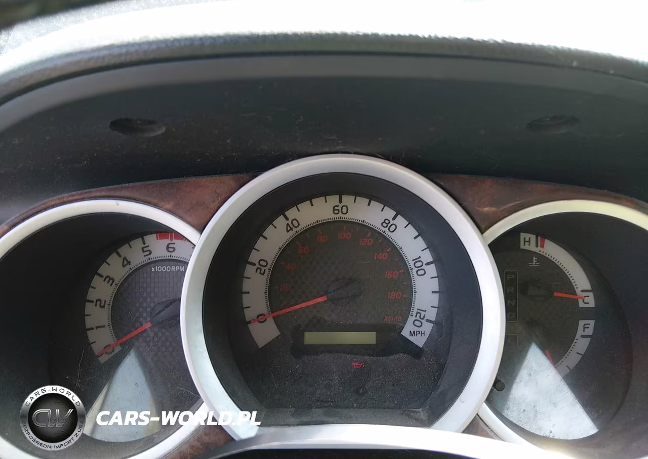2011 Toyota Tacoma Base V6 VIN:3TMMU4FN3BM032120 - 7