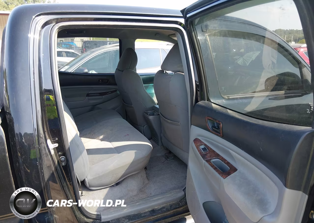 2011 Toyota Tacoma Base V6 VIN:3TMMU4FN3BM032120 - 8