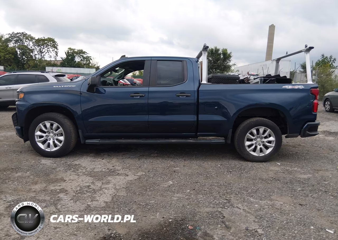 2021 Chevrolet Silverado 1500 4Wd Standard Bed Custom VIN:1GCRYBEK1MZ364371 - 14