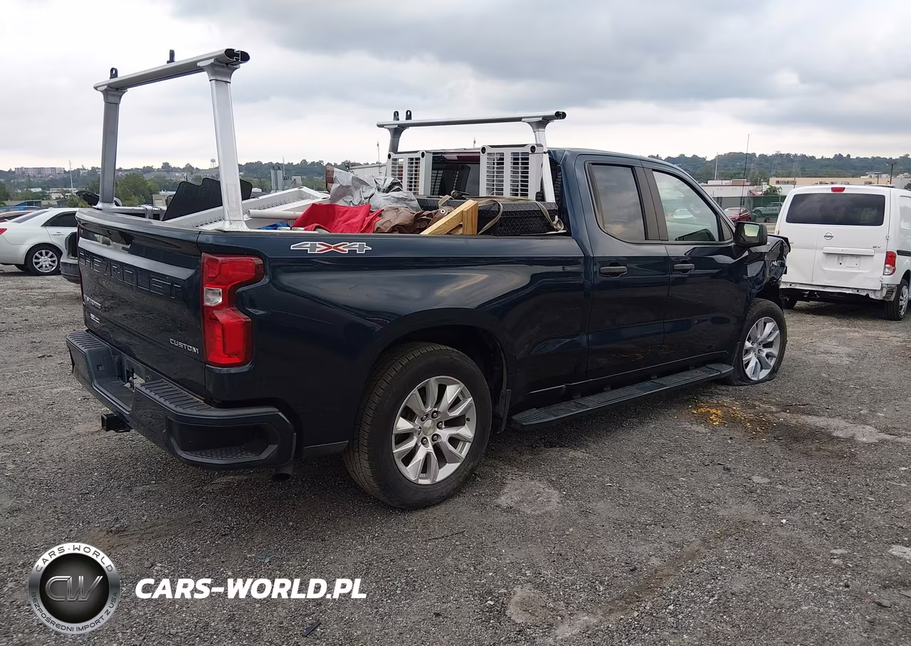 2021 Chevrolet Silverado 1500 4Wd Standard Bed Custom VIN:1GCRYBEK1MZ364371 - 4