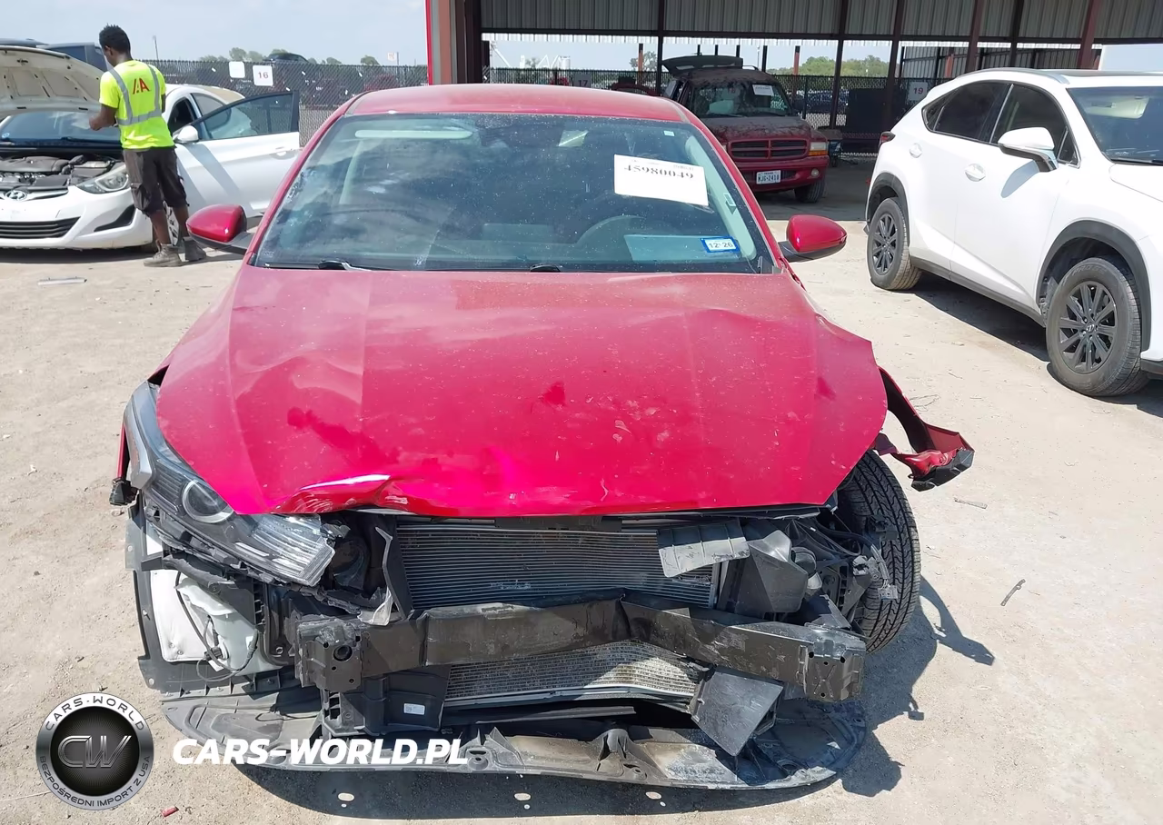 2024 Kia Forte Lxs VIN:3KPF24AD1RE764506 - 12