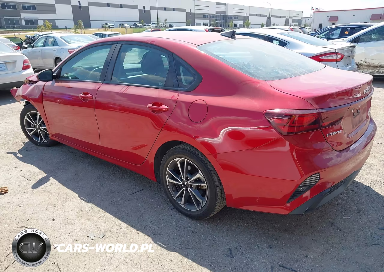 2024 Kia Forte Lxs VIN:3KPF24AD1RE764506 - 3