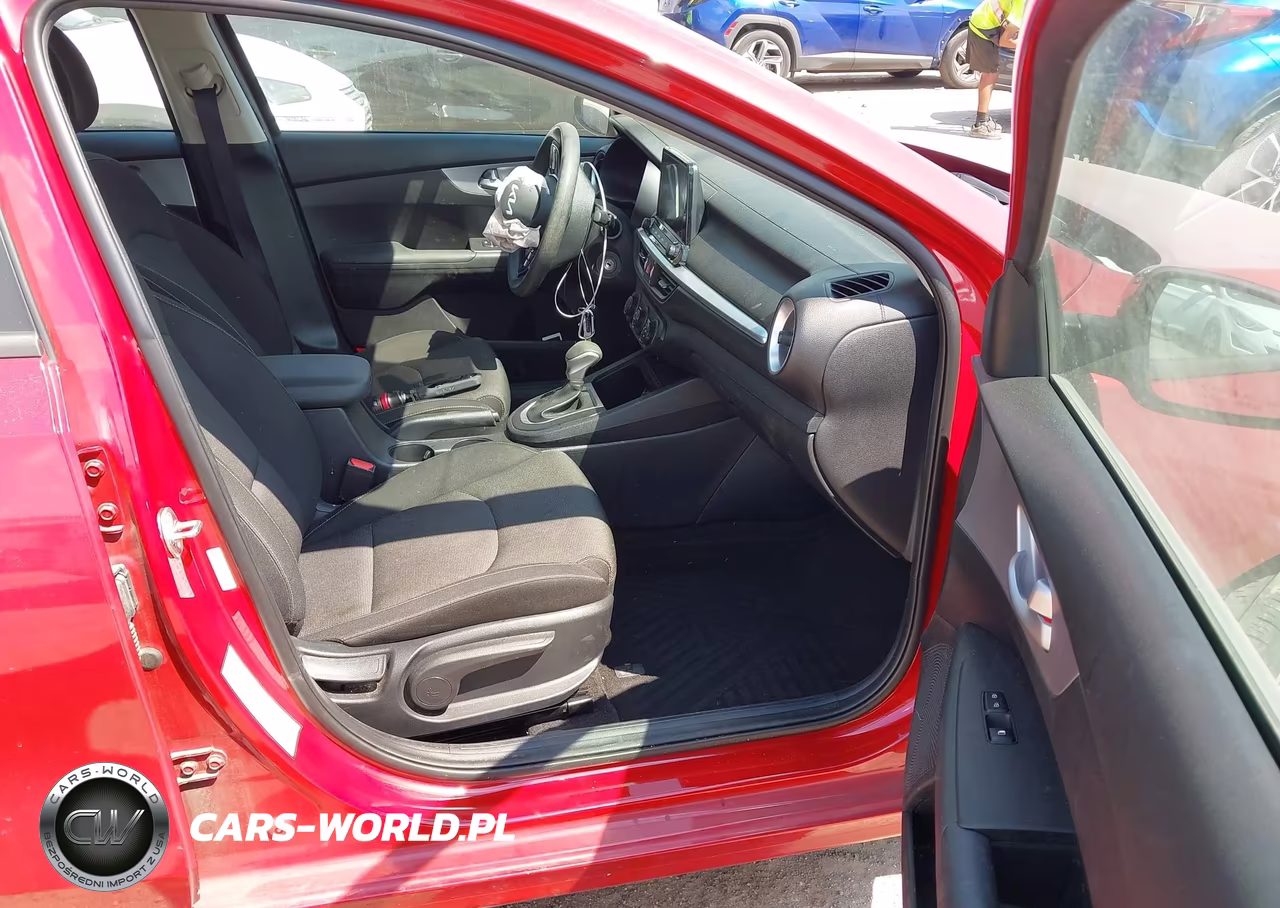 2024 Kia Forte Lxs VIN:3KPF24AD1RE764506 - 5