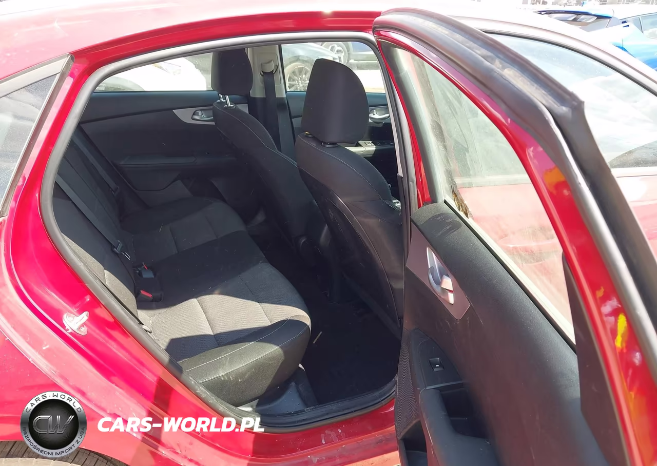 2024 Kia Forte Lxs VIN:3KPF24AD1RE764506 - 8